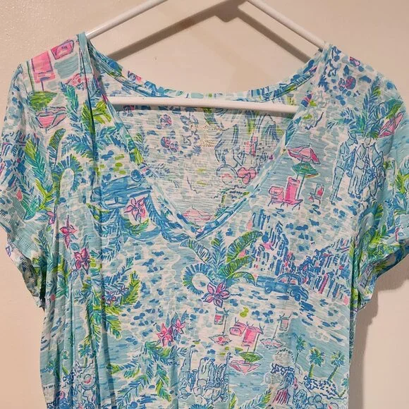 Lilly Pulitzer Etta V-Neck top, EUC, Size XL - Picture 2 of 3